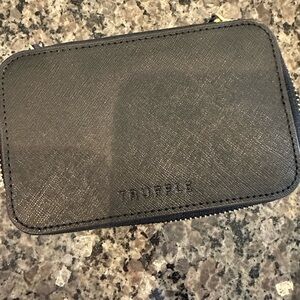 Truffle Black Zip Around Card Wallet